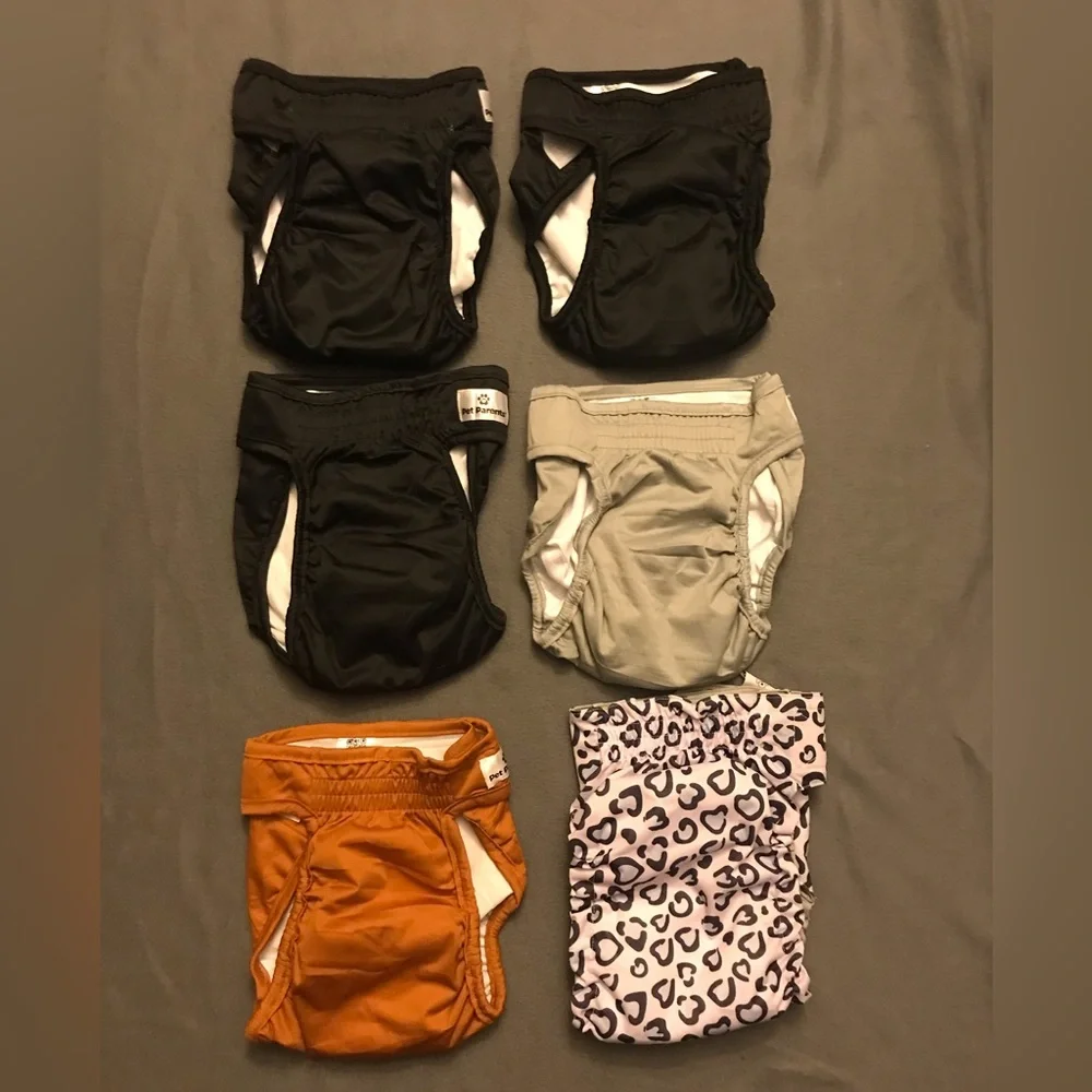 NEW Bundle of 6 Reusable Female Dog Diapers